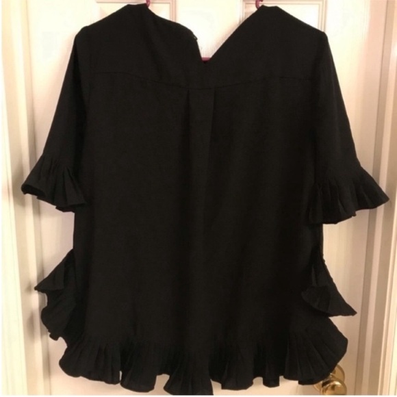 CARMEN MARC VALVO pleated-Trim Elbow-Sleeve Blouse - Picture 5 of 11